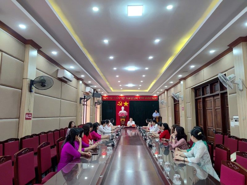 HỘI NGHỊ CÔNG BỐ QUYẾT ĐỊNH TIẾP NHẬN CÁC TRƯỜNG HỌC SAU SẮP XẾP ĐƠN VỊ HÀNH CHÍNH 2 CẤP: BƯỚC CHUYỂN MỚI CHO GIÁO DỤC ĐỊA PHƯƠNG